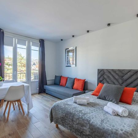 Studio Sleeps 4 With Terrace, 500M Place Morny Deauville Luaran gambar